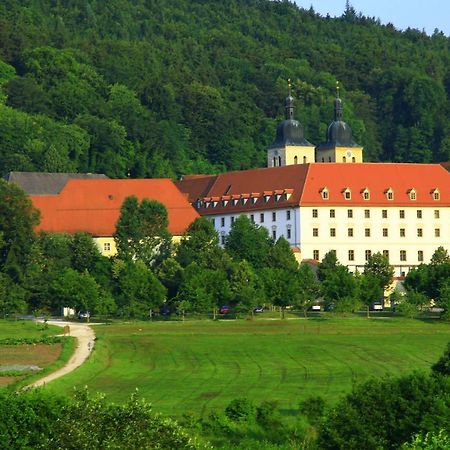 Kloster Plankstetten Gaste- Und Tagungshaus Берхінг Екстер'єр фото