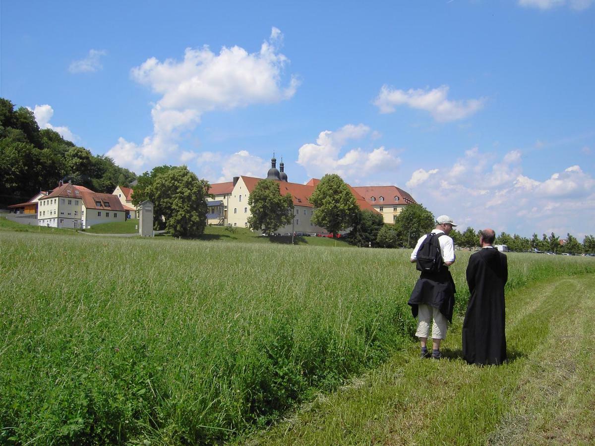 Kloster Plankstetten Gaste- Und Tagungshaus Берхінг Екстер'єр фото